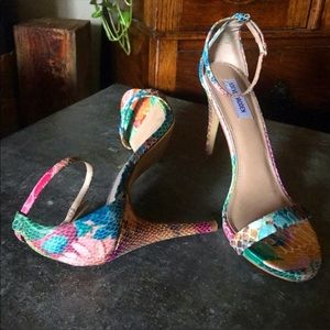 Steve Madden Stacey Pumps